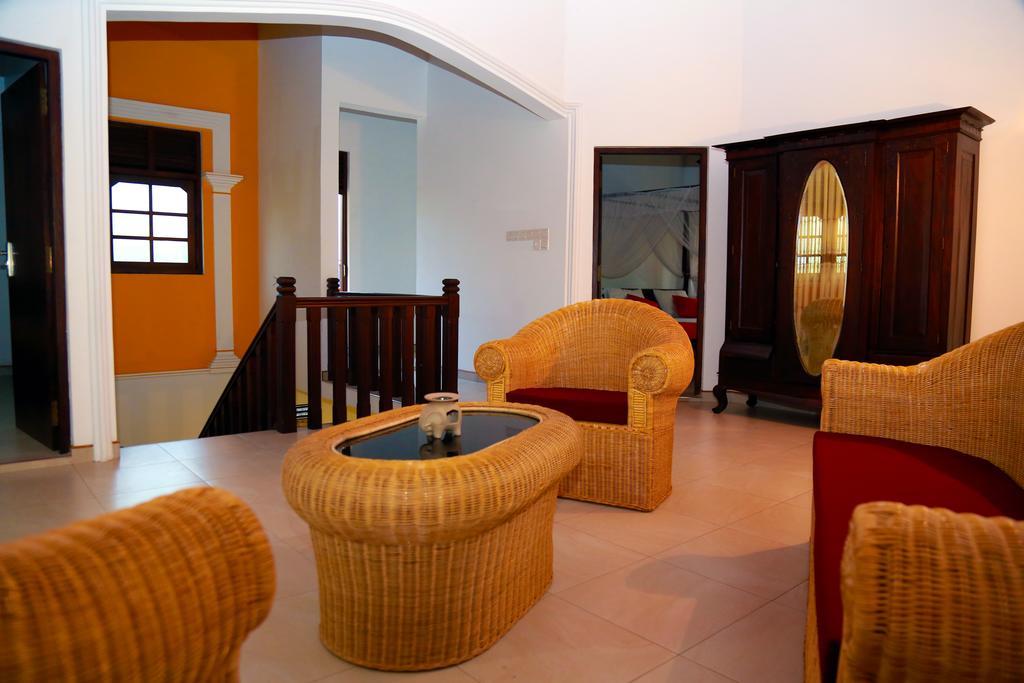 4 S Villa Tangalle Extérieur photo