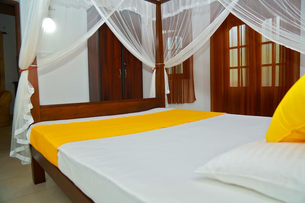 4 S Villa Tangalle Extérieur photo