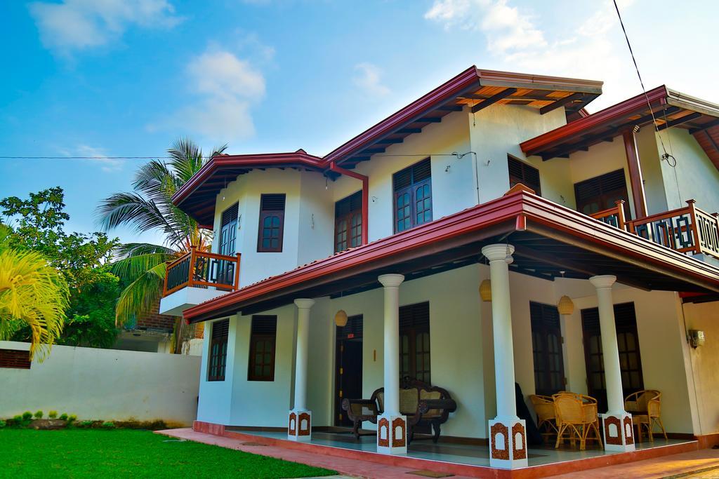 4 S Villa Tangalle Extérieur photo